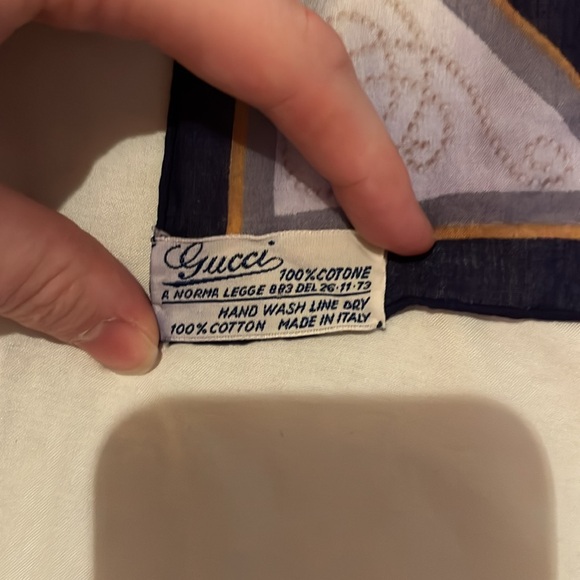 Vintage Gucci pocket square - Picture 4 of 4